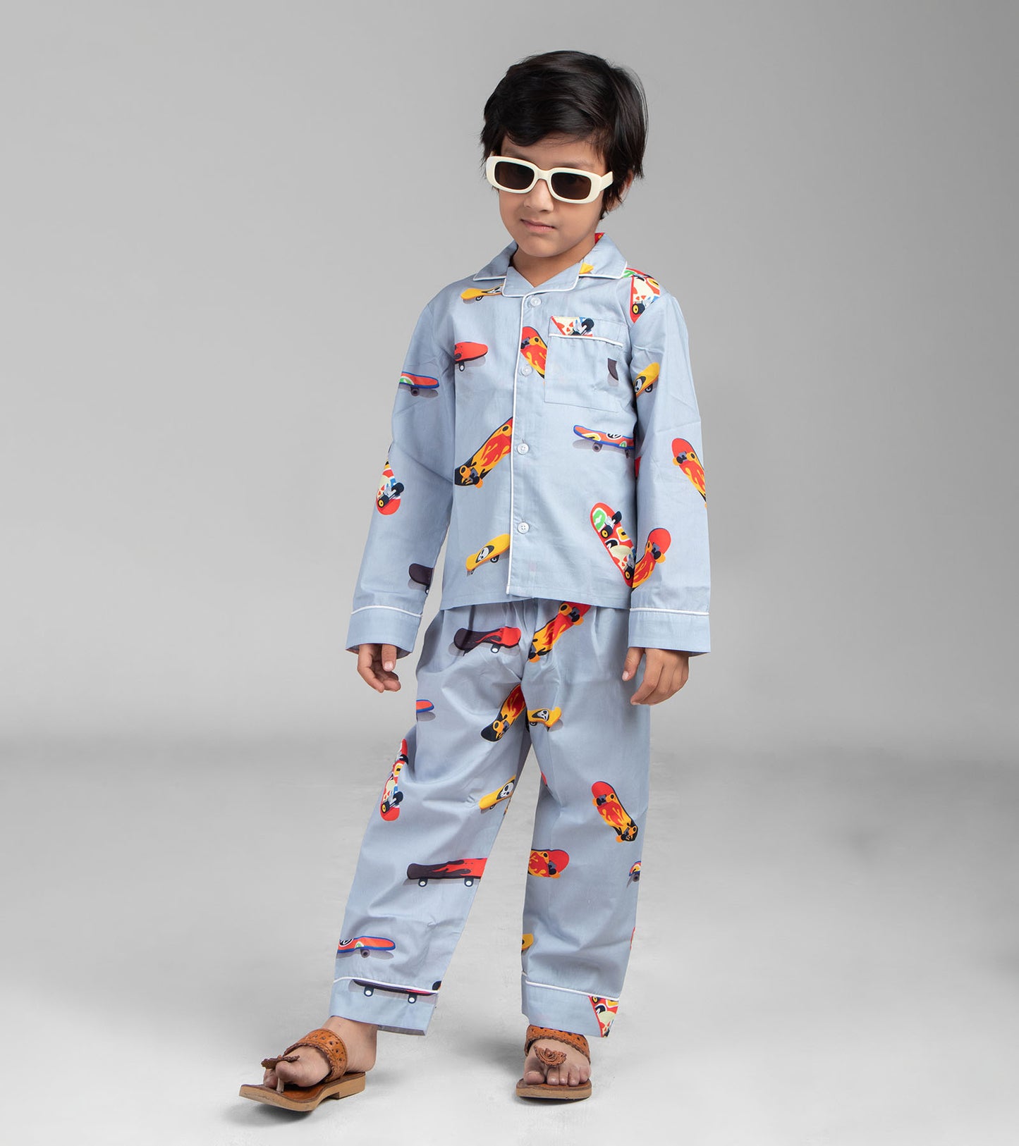 Grey Skateboard Printed Night Suit Set