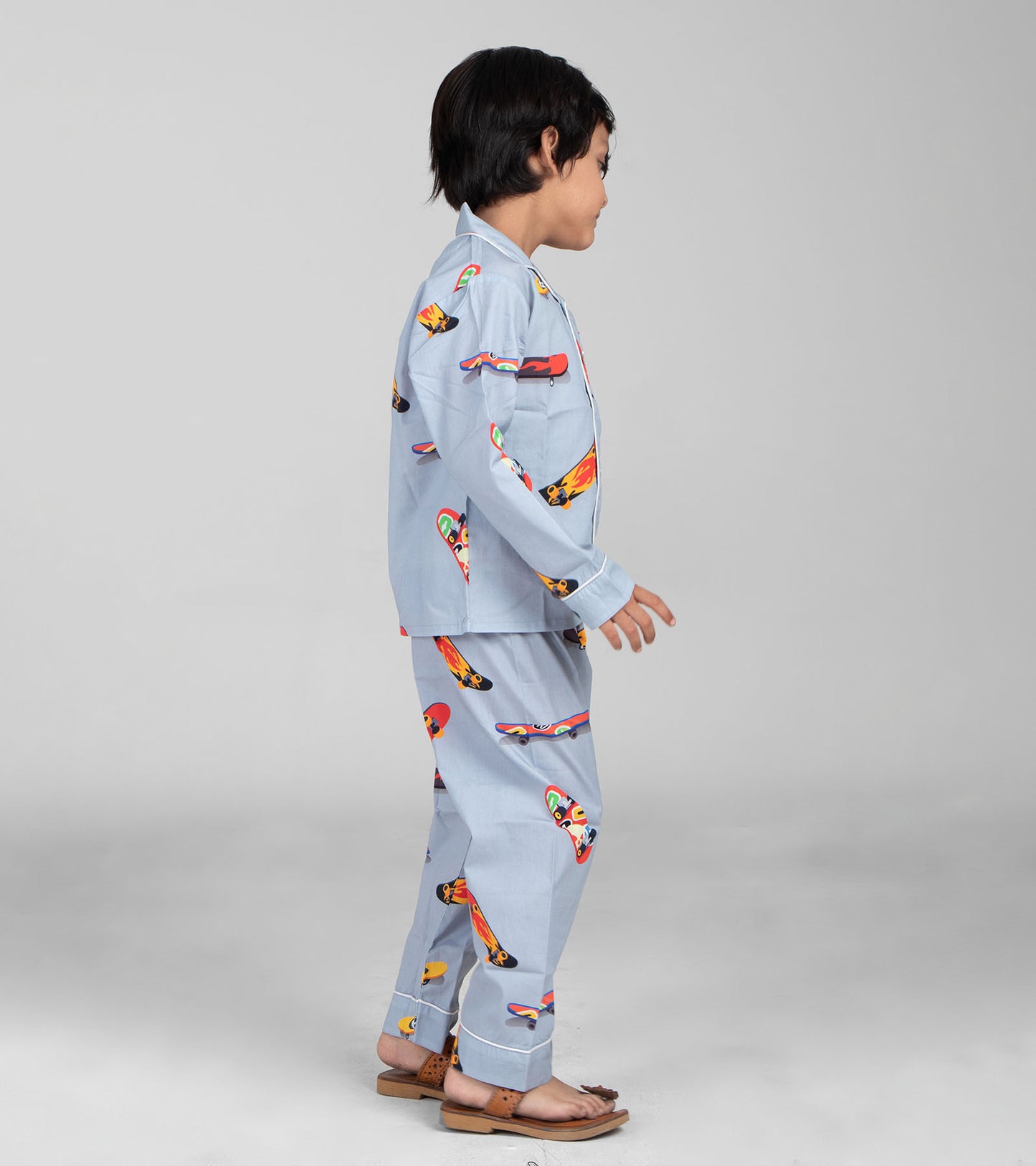 Grey Skateboard Printed Night Suit Set