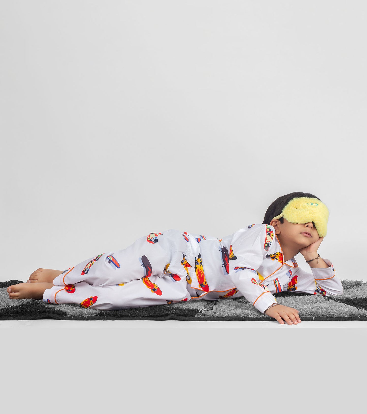 Playing with Skateboard Printed Night Suit Set