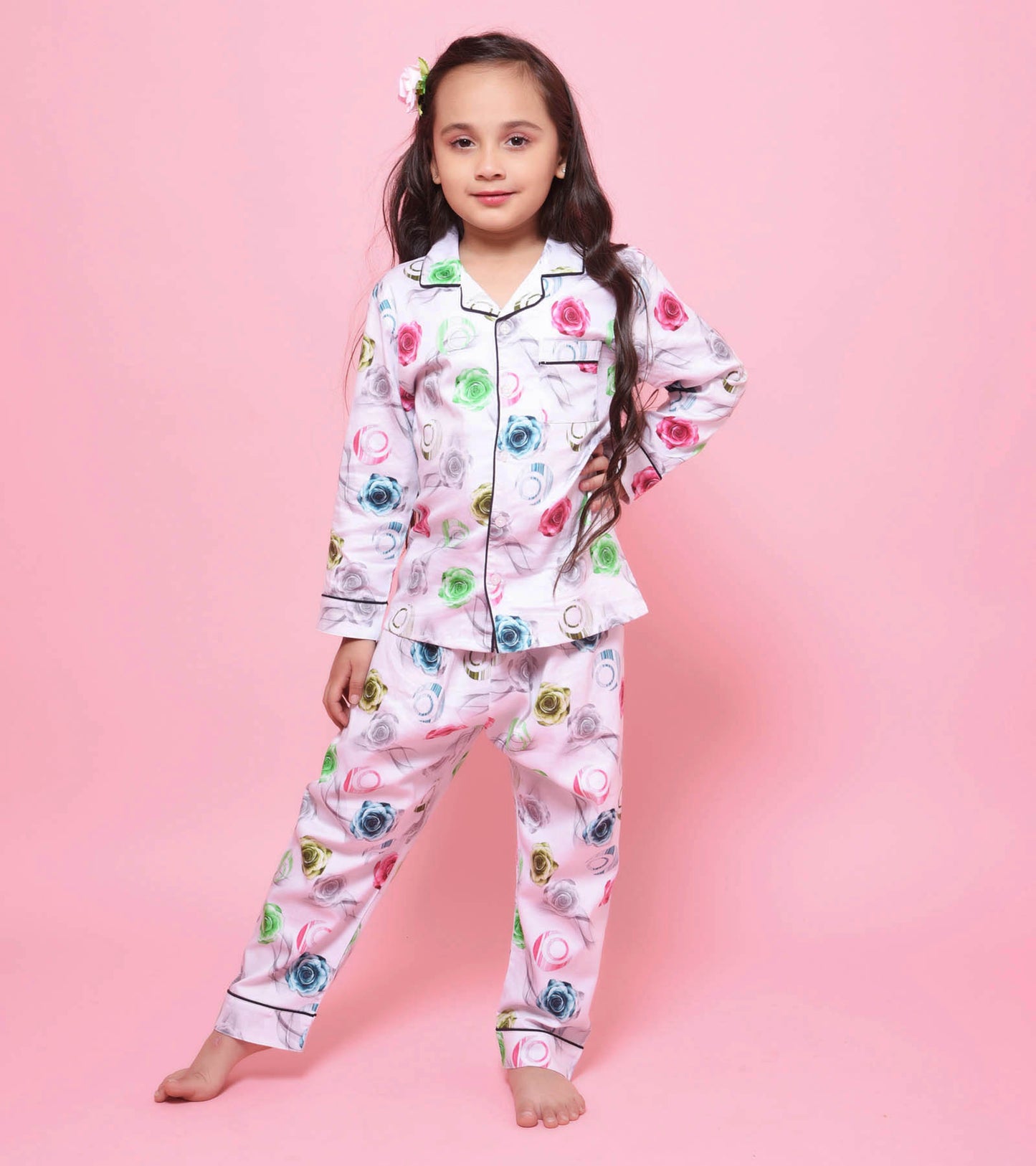 White N Roses Printed Girls Nightsuit Set