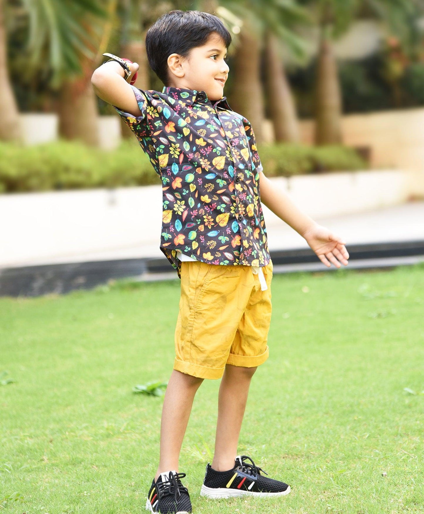 Mix Leaf Printed Half Sleeve Shirt