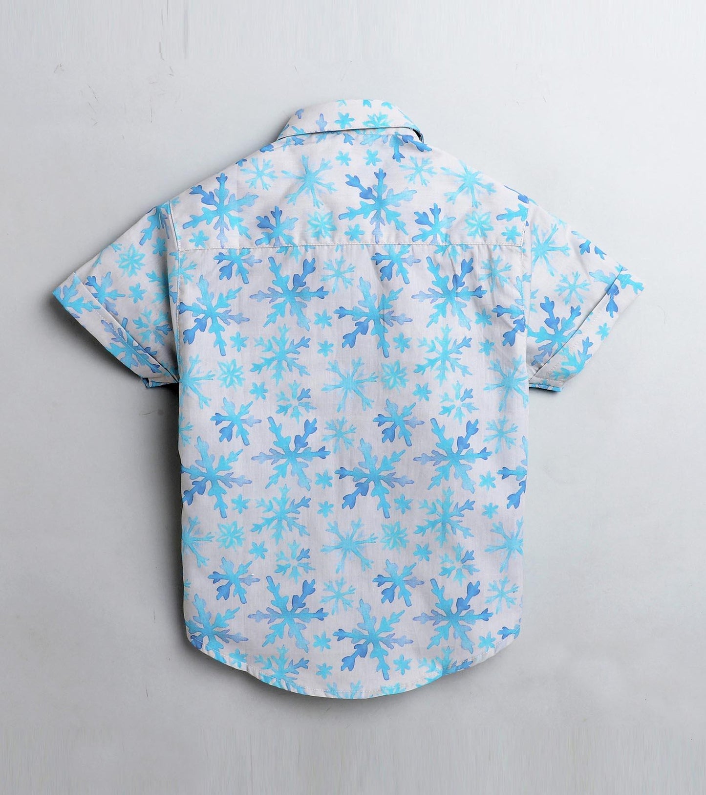 SnowFlakes Printed Half Sleeve Shirt