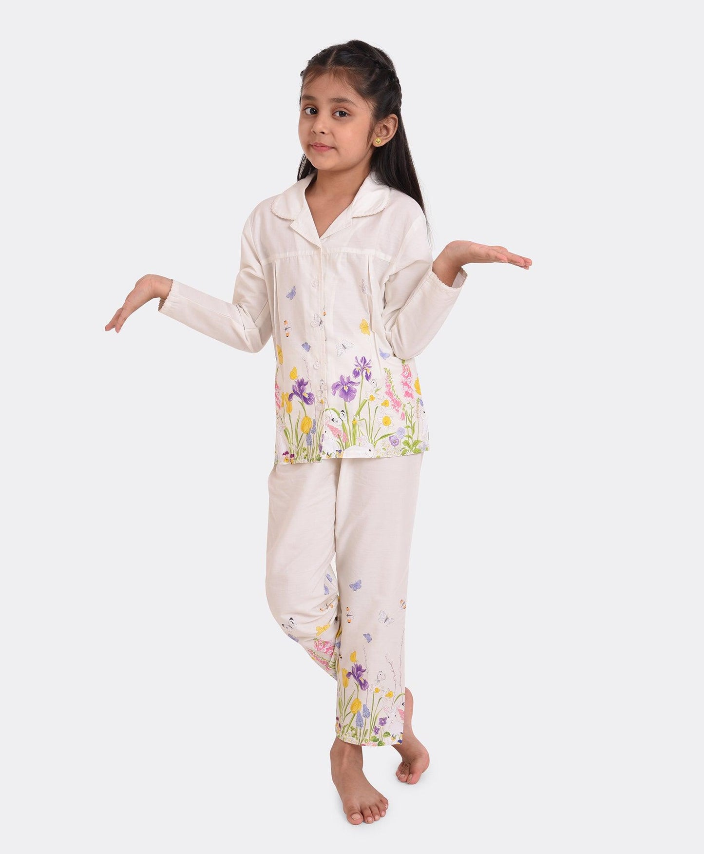 Floral Border Girls Printed Nightsuit set