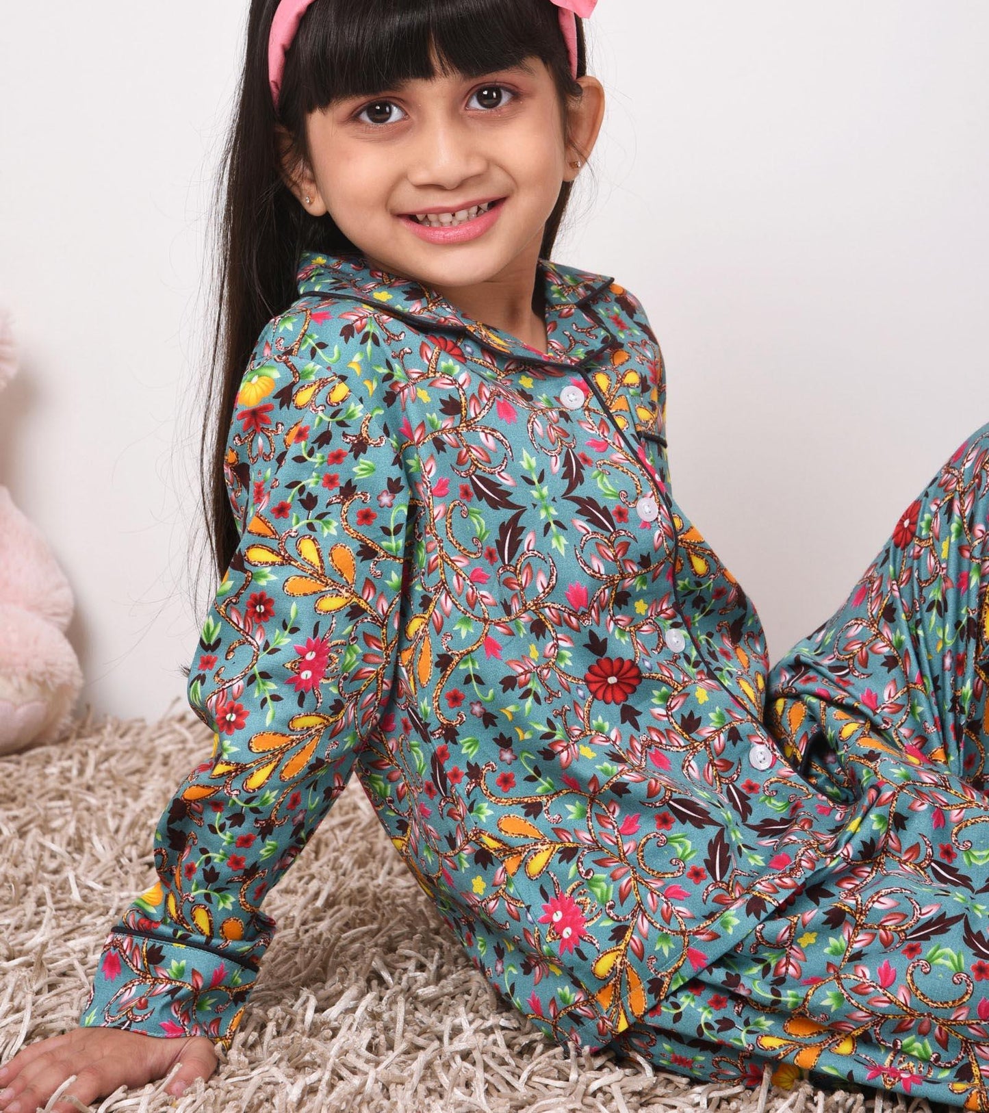 Indiana Motif Printed Girls Nightsuit Set - koochi Poochi