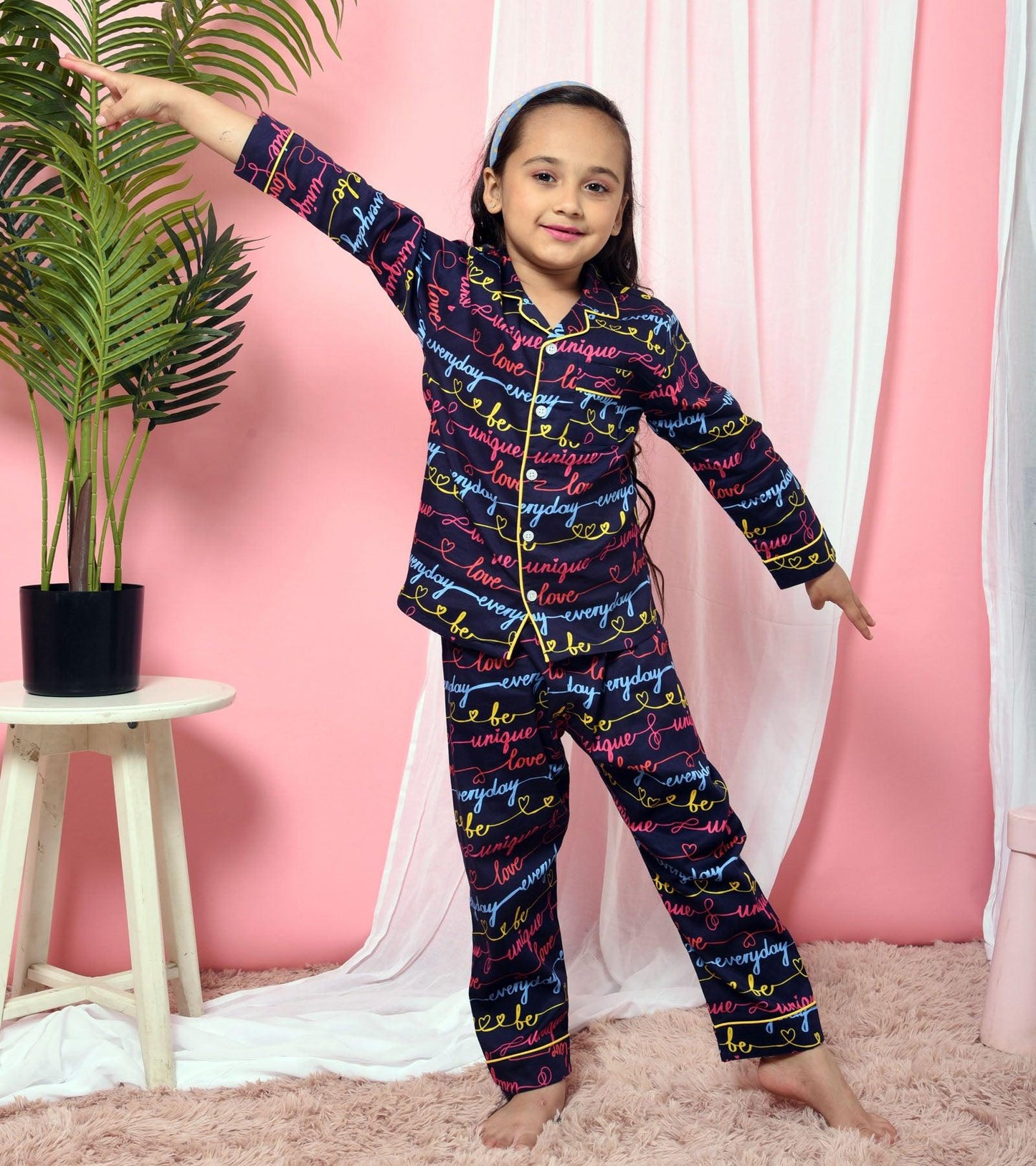 Unique Everyday Printed Girls Nightsuit Set - koochi Poochi