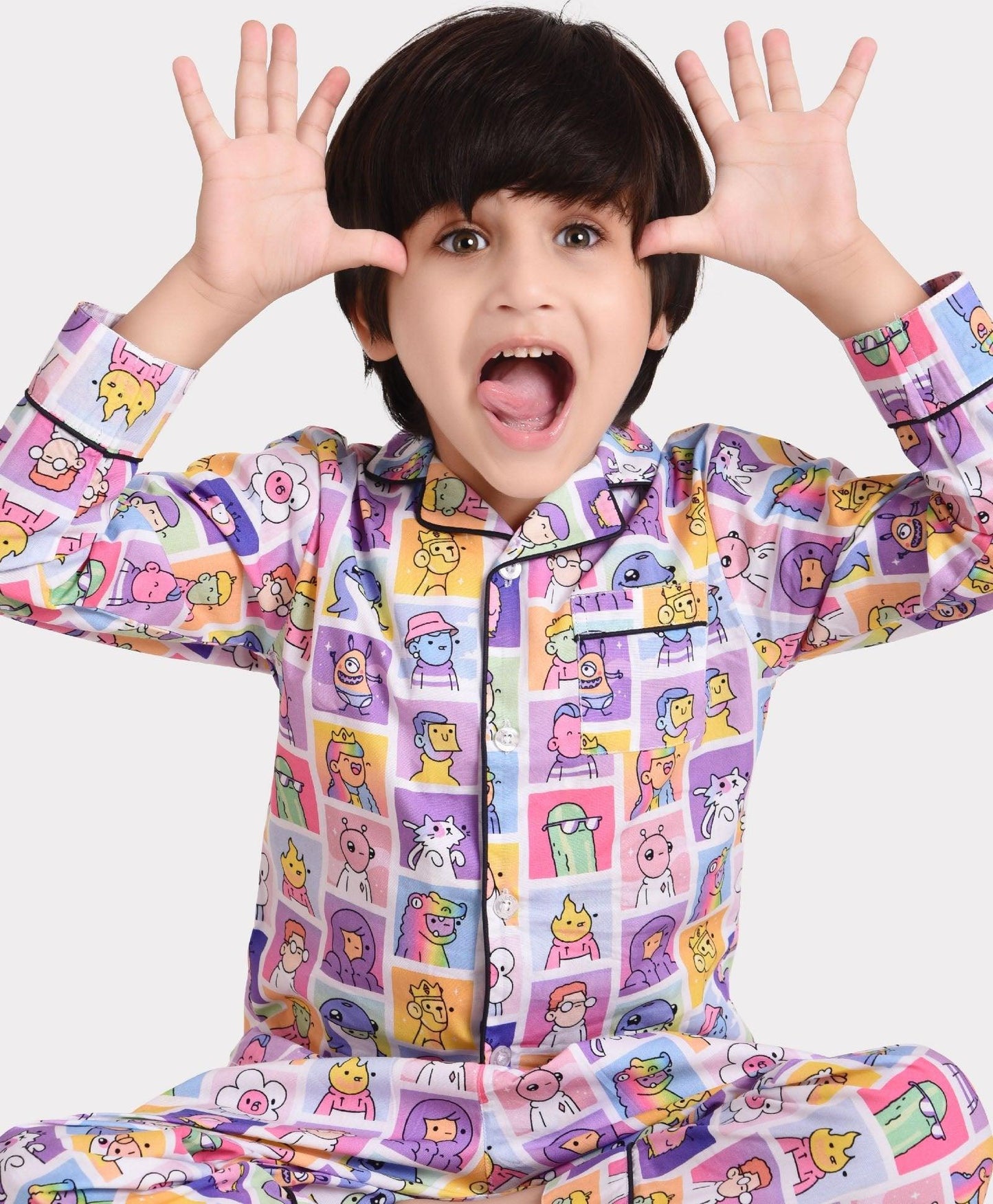 Doodle Squad Printed Nightsuit Set