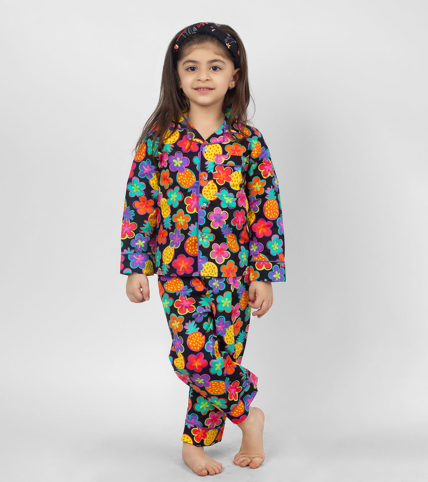 Black ground flowers Printed Girls Nightsuit Set