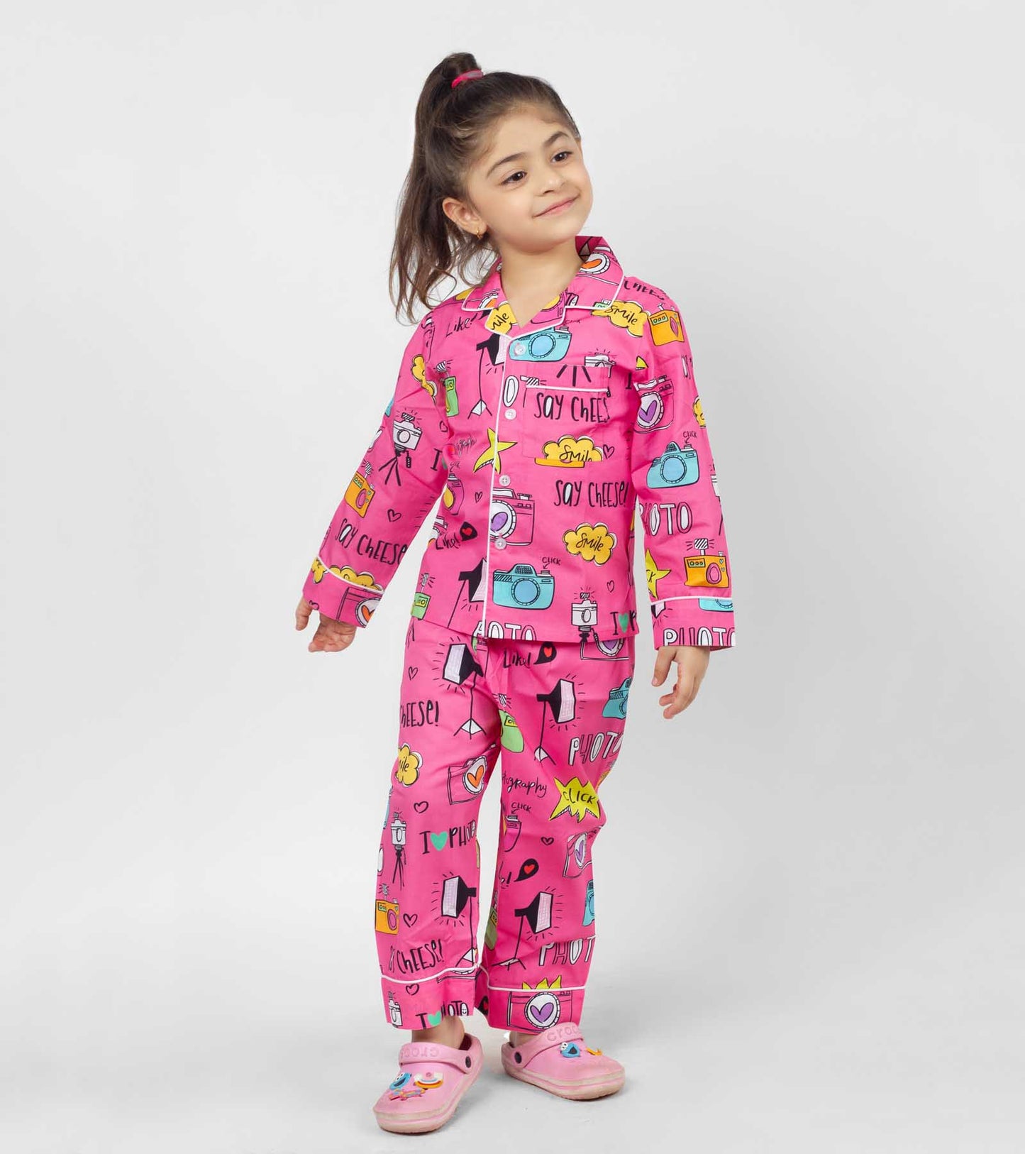 Camera Printed  Girls Nightsuit Set