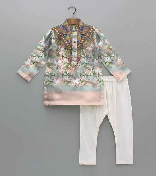 Flower Showers Printed Pure Cotton Kurta And Pyjama