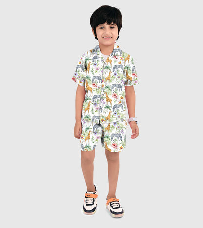 Giraffe Printed Boys Co ord Set