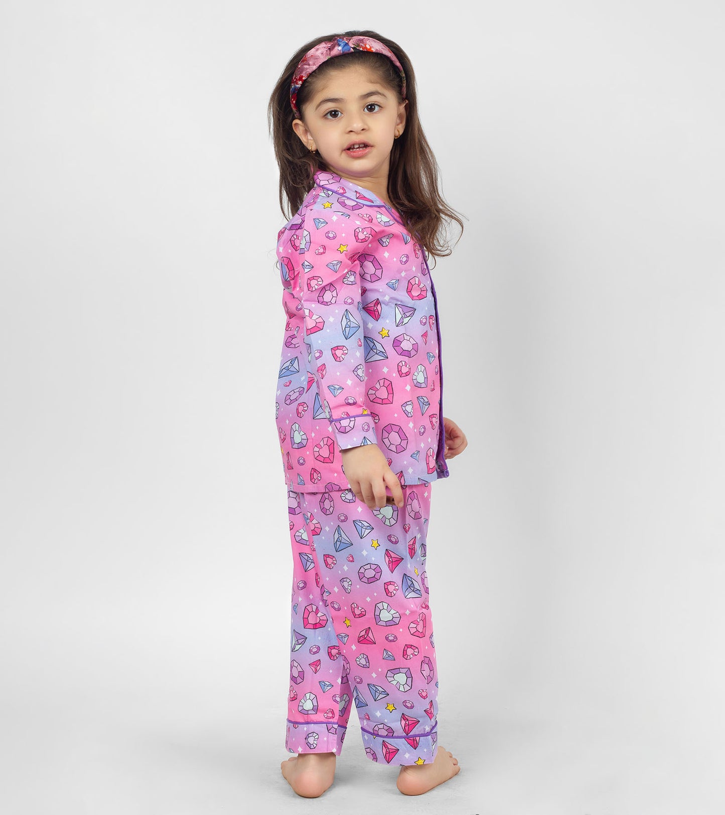 Love Diamond Printed Girls Nightsuit Sets