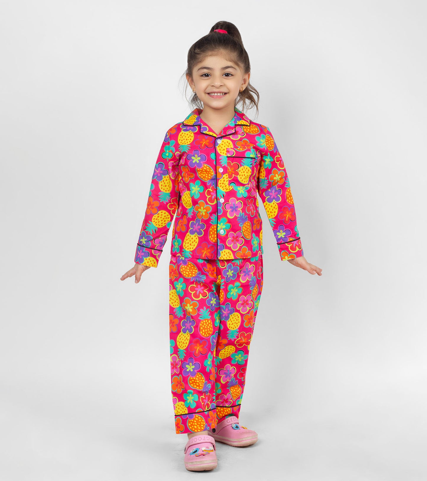 Red ground flowers Printed Girls Nightsuit Set