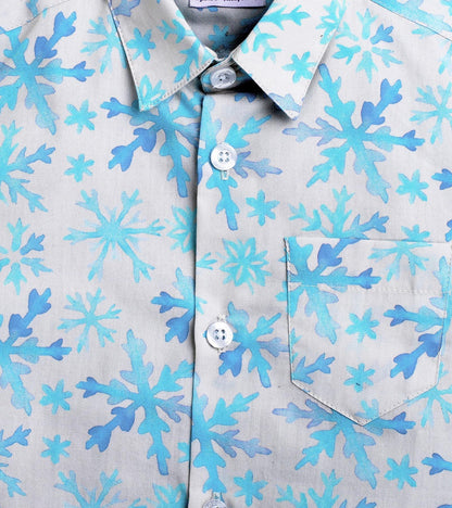 SnowFlakes Printed Half Sleeve Shirt