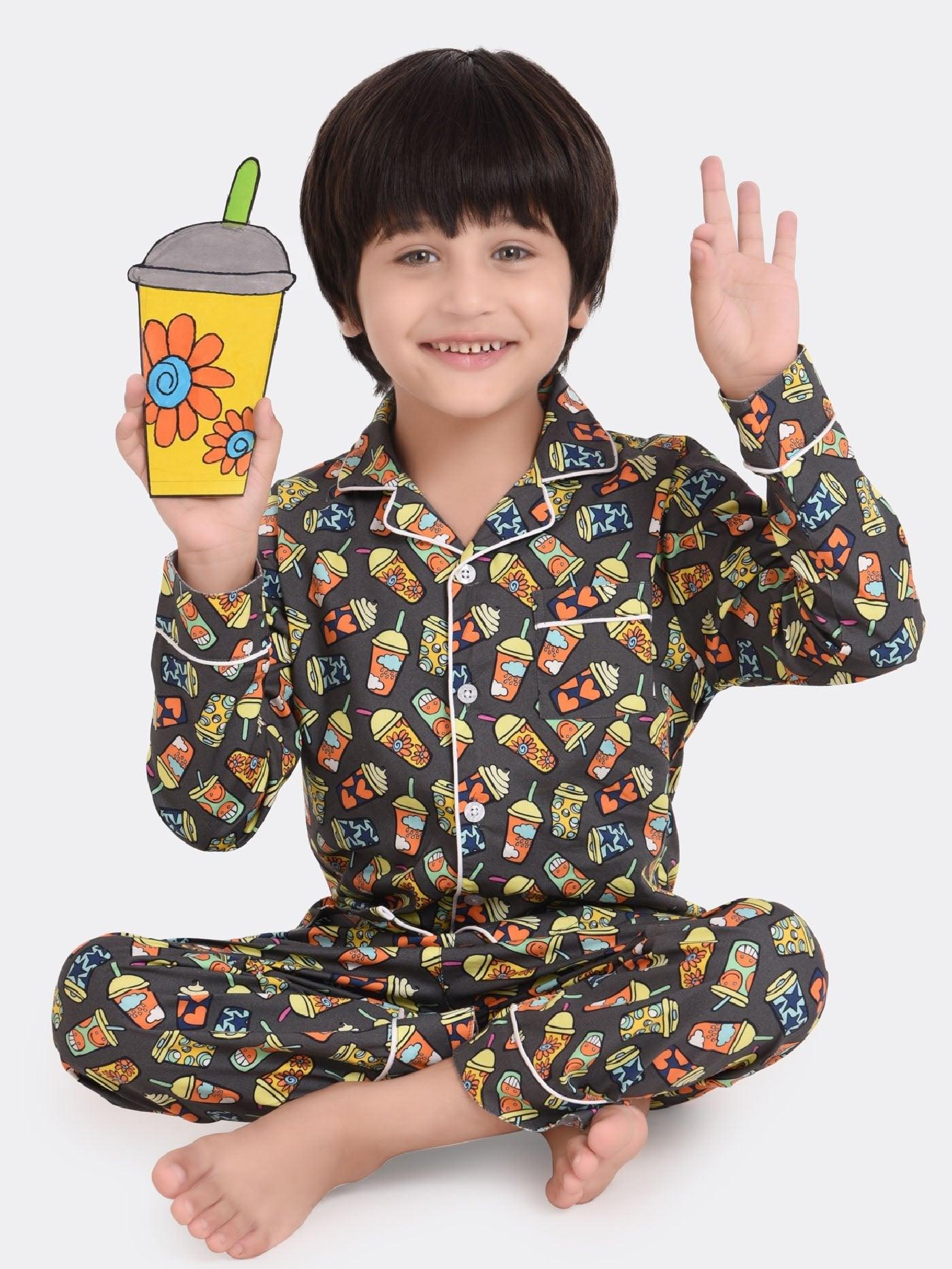 Colour Sipper Printed Nightsuit Set